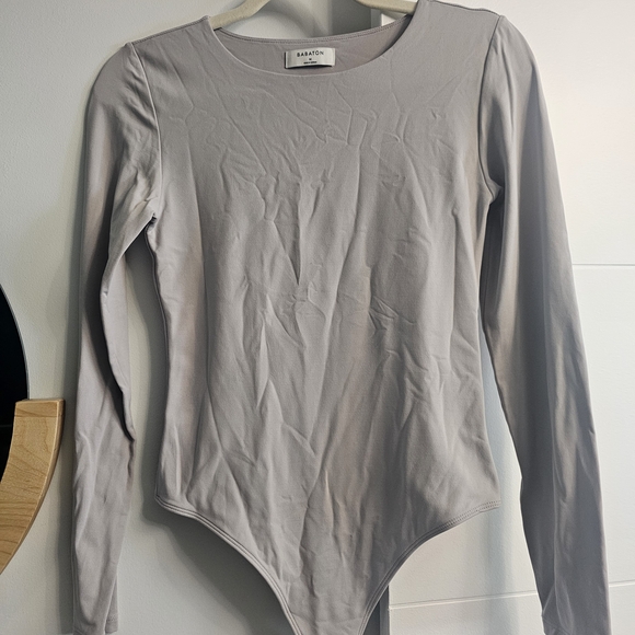 Babaton Opal Gray Contour Set - Picture 3 of 7